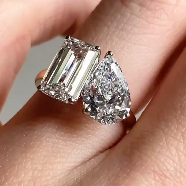 Twin Aura Engagement Ring - Lab Grown Diamond