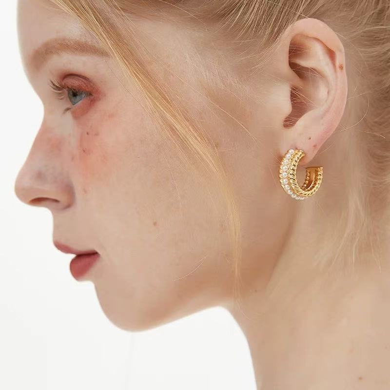 Astra Drop Earrings