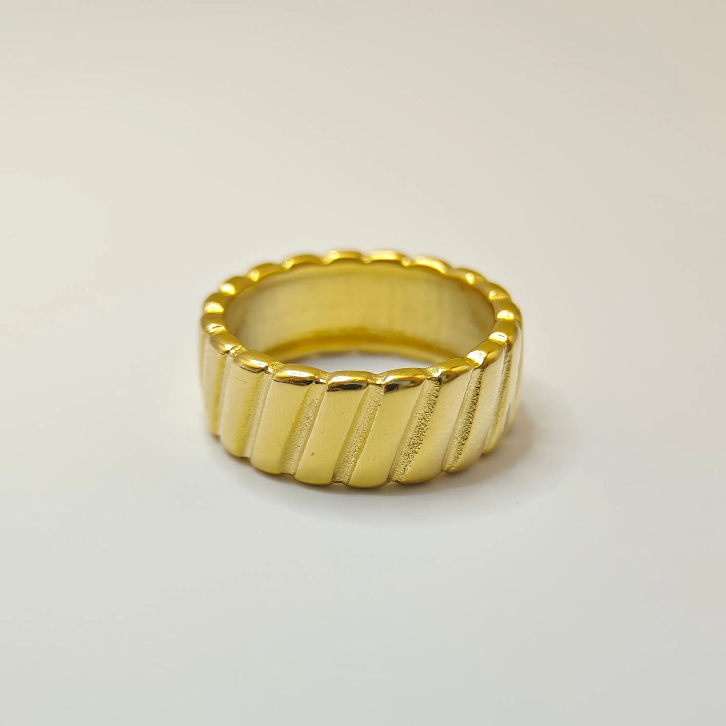 18K Gold Rings, Gold-Plated, Ribbed Design, Everyday Jewelry, Unisex