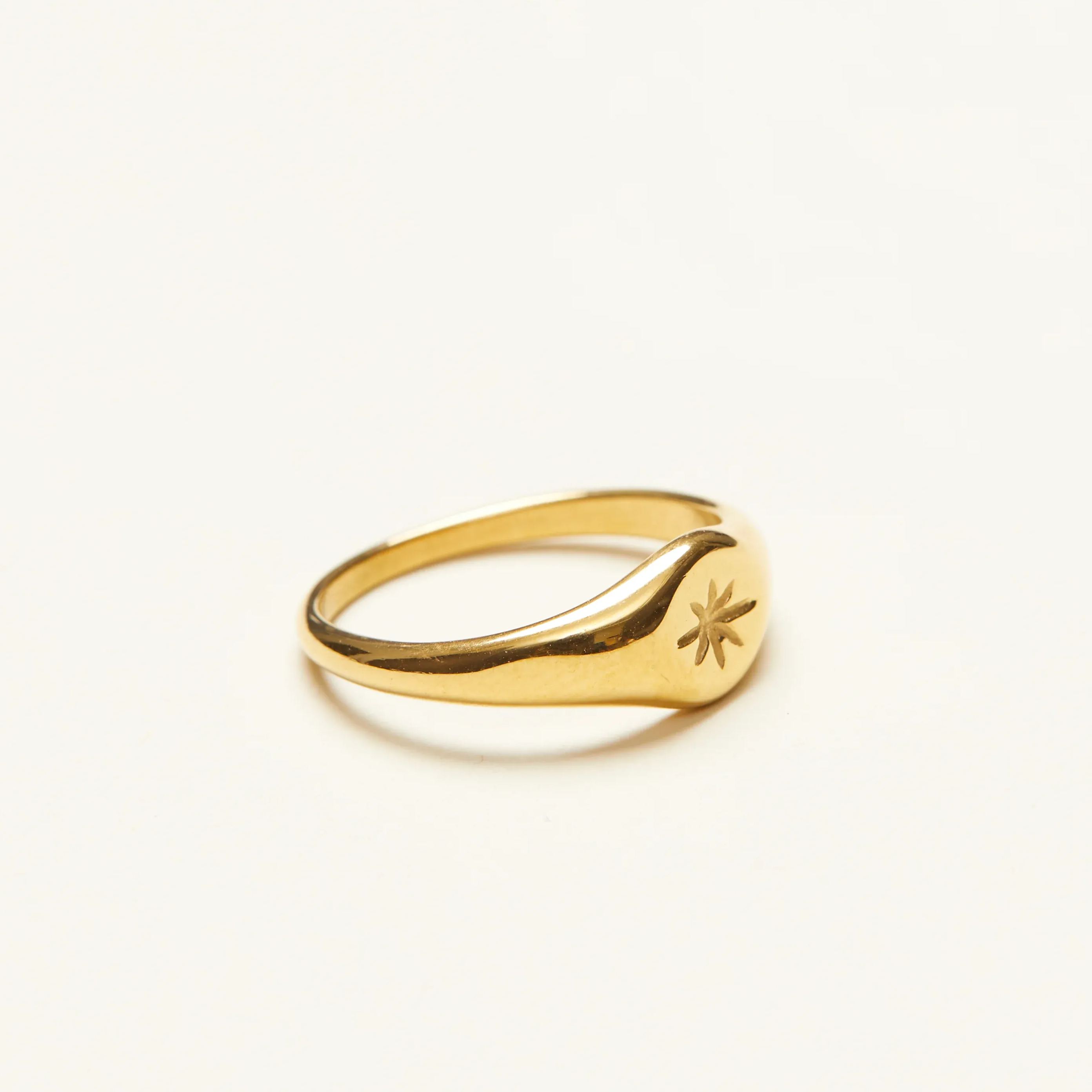 18K Gold Ring, Gold-Plated, Starburst Design, Signet Ring, Classic Style