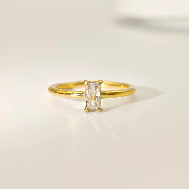 18K Gold Ring, Gold-Plated, Solitaire Ring, Classic Jewelry, Women's Gift