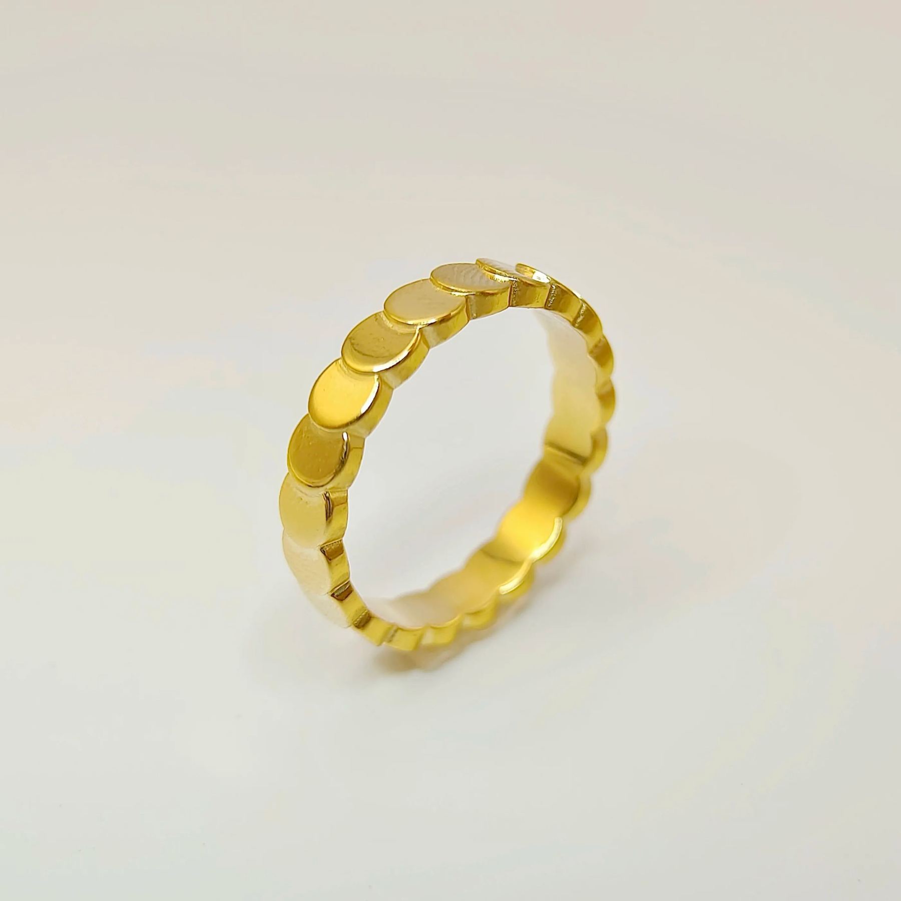 18K Gold Ring, Gold-Plated, Stackable Design, Fashion Jewelry, Everyday Wear