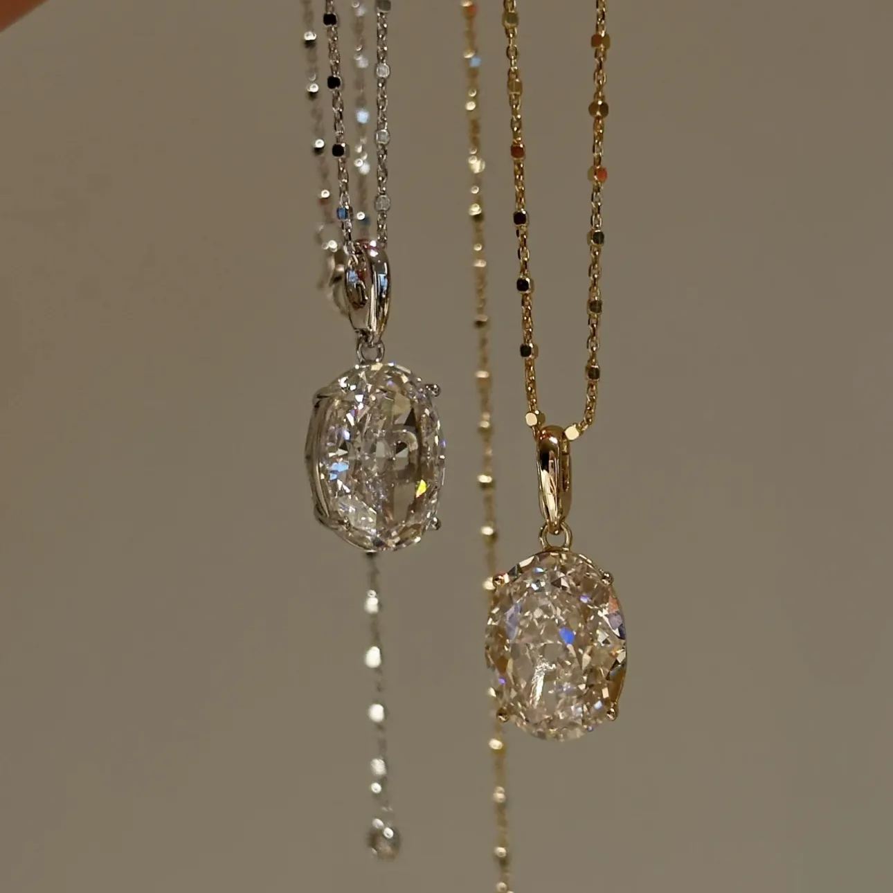 10 Carat High-Carbon Diamond Necklace 925 Silver Rhodium/K Gold – Solar Deca