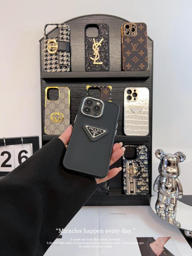 普拉達立標全包手機殼