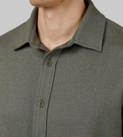 MEN'S SOFT STRETCH KNIT LONG SLEEVE BUTTON-UP