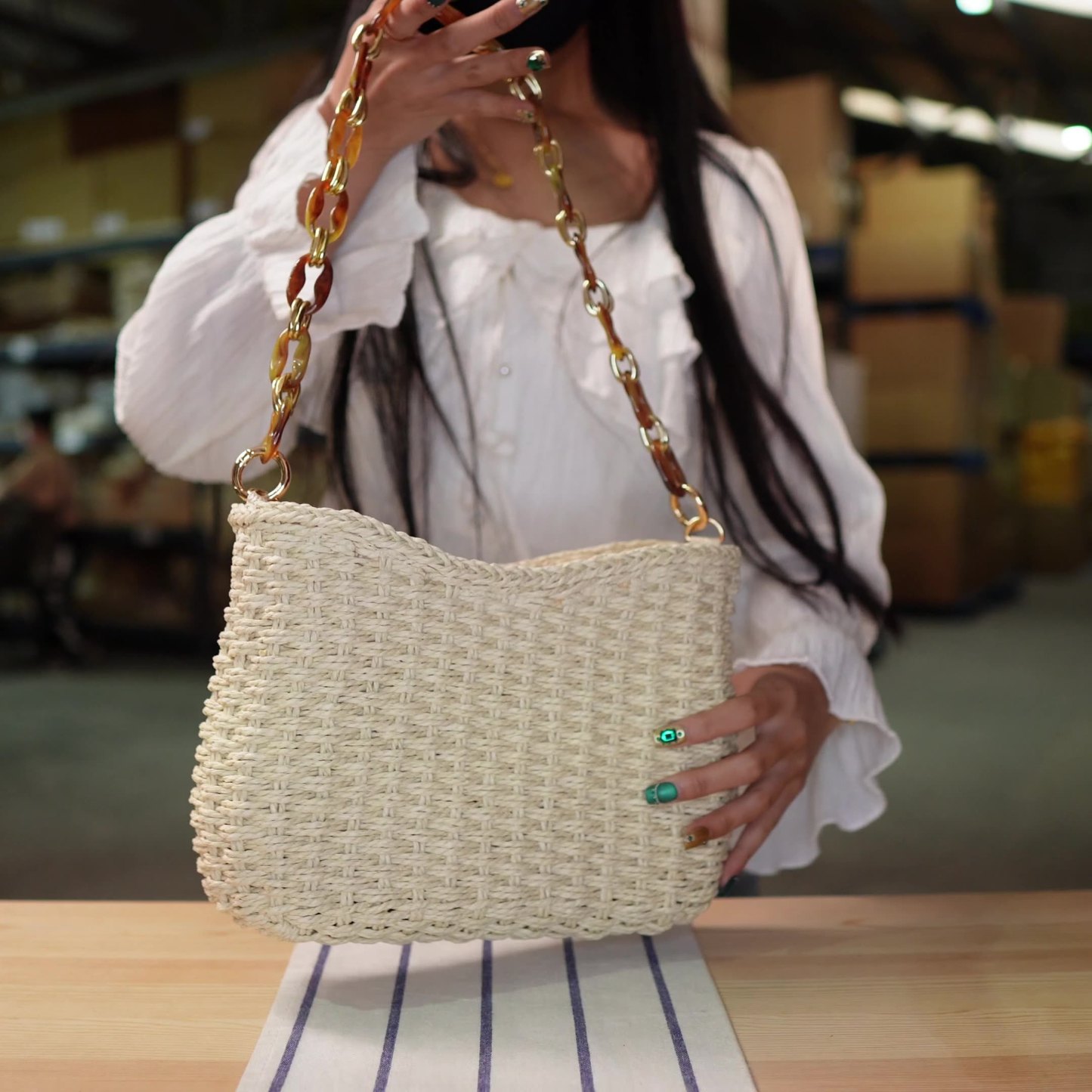Small Handmade Straw Pocketbook Bag for Women Woven Handbag Shoulder Purse with Chain