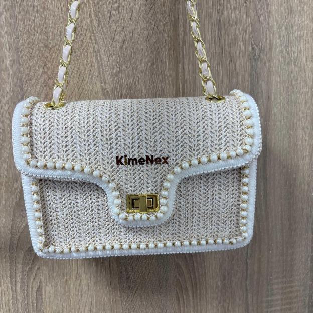 Small Women Straw Shoulder Bag Crossbody Bag Beach Purse with Pearls Decor for Vacation