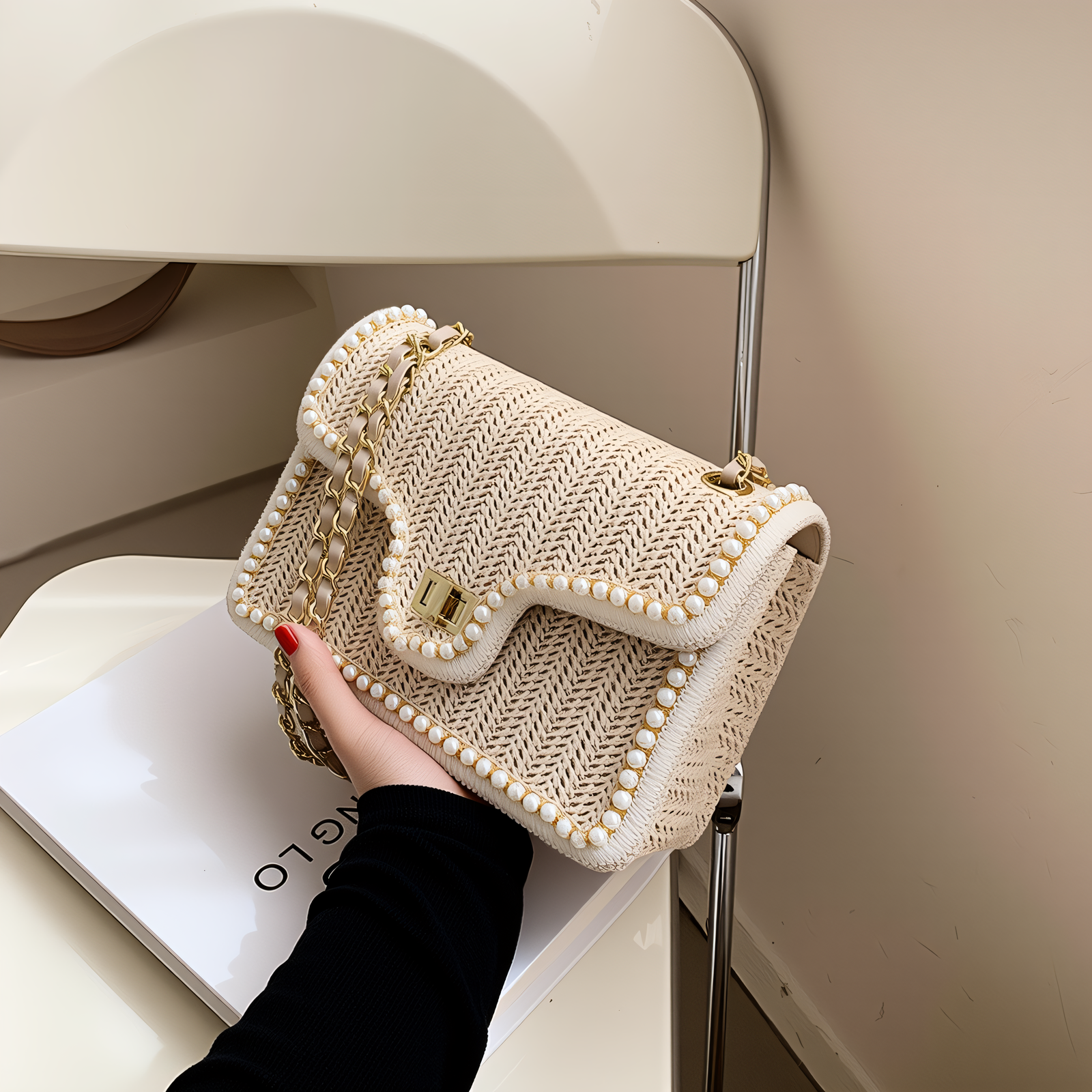 Straw Crossbody Bag for Women – Woven Shoulder Bag with Pearl Trim