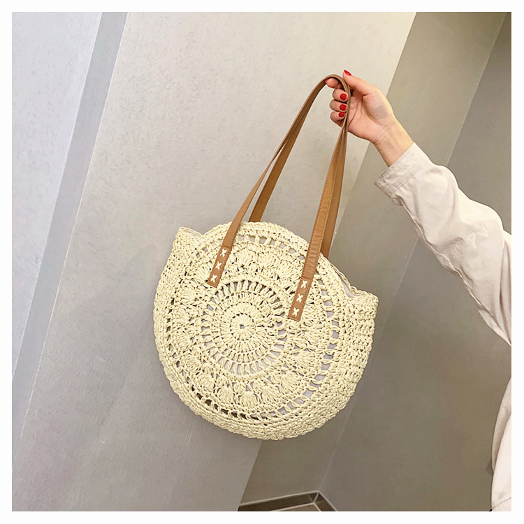 Classic Summer Straw Bag Women Round Beach Shoulder Handbag