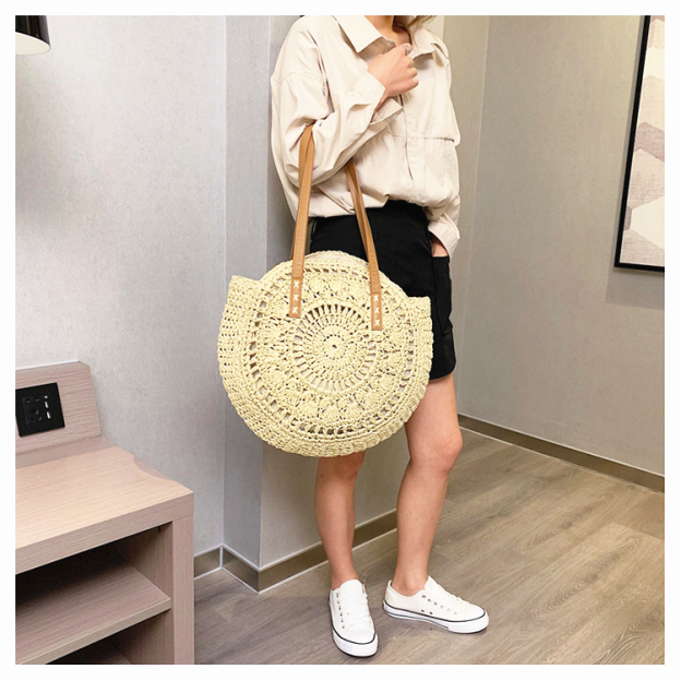 Classic Summer Straw Bag Women Round Beach Shoulder Handbag