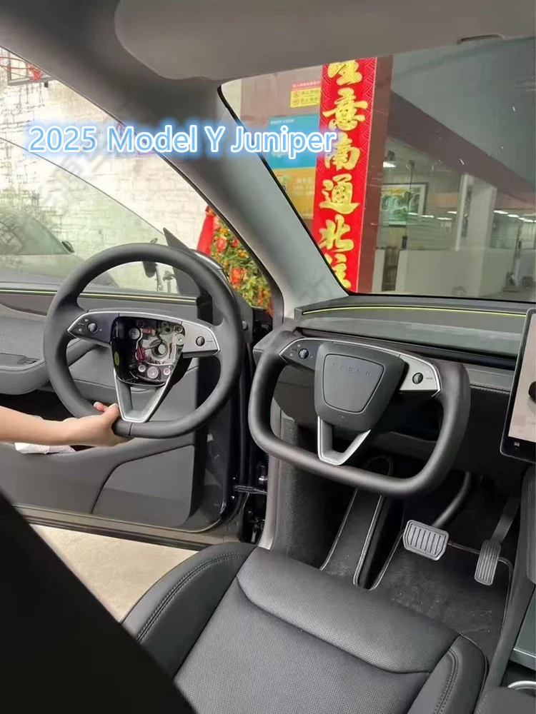 RAINMAKER Sport Yoke Steering Wheel with Heating for Tesla New Model Y Juniper 2025 Car Handle Modified Accessories