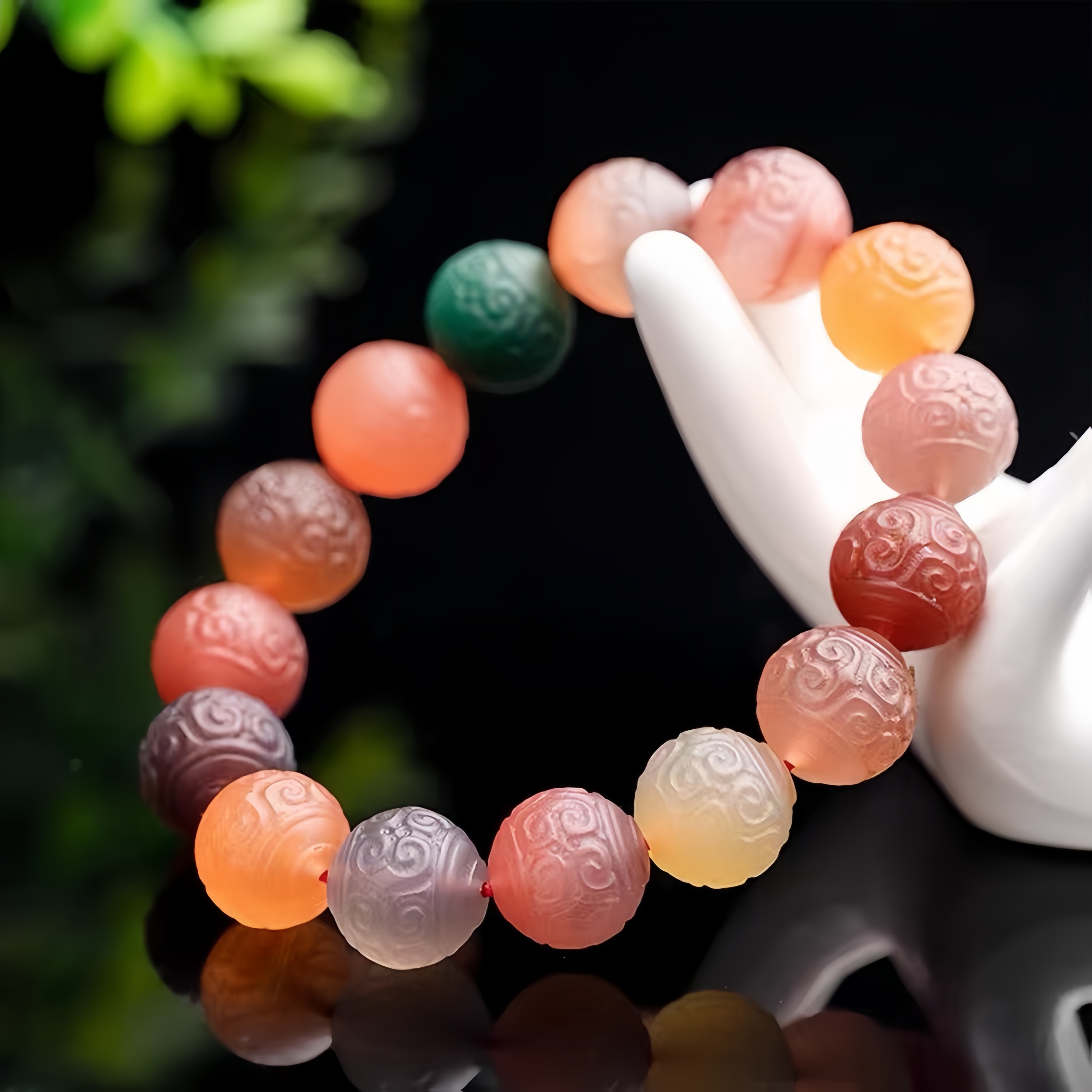 Candy Yanyuan Agate Bracelet - Chalcedony Key Pattern