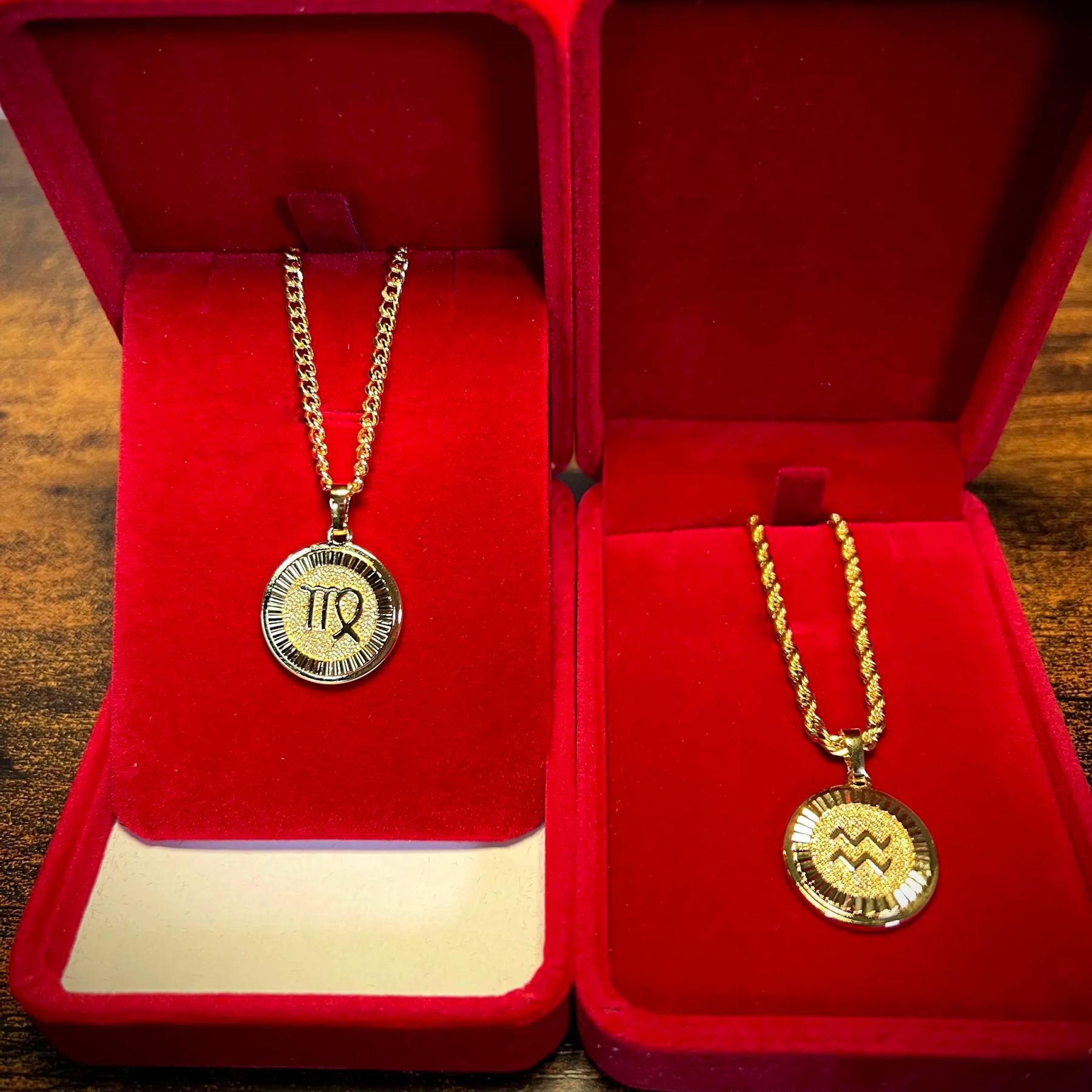 Pré-encomende colares dos doze signos do zodíaco em ouro e prata (unissex)