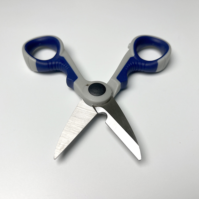 Kevlar Scissors