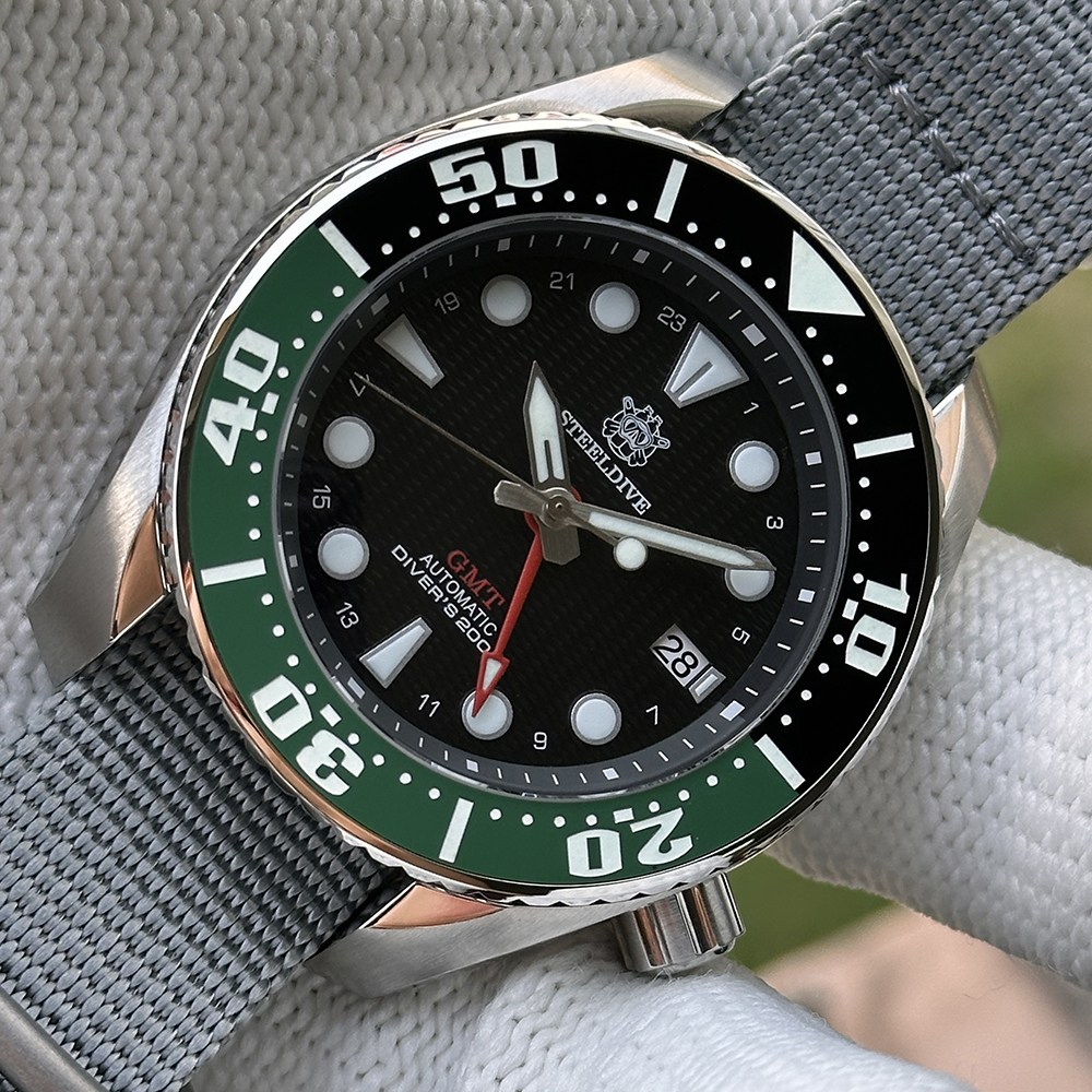 STEELDIVE Official SD1971GMT New Arrival 44.9MM Sapphire Glass Ceramic Bezel 200M Automatic Dive Watch