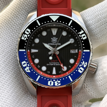 STEELDIVE Official SD1971GMT 44.9MM Swiss Luminous Ceramic Bezel Sapphire Glass 200M NH34 GMT Dive Watch