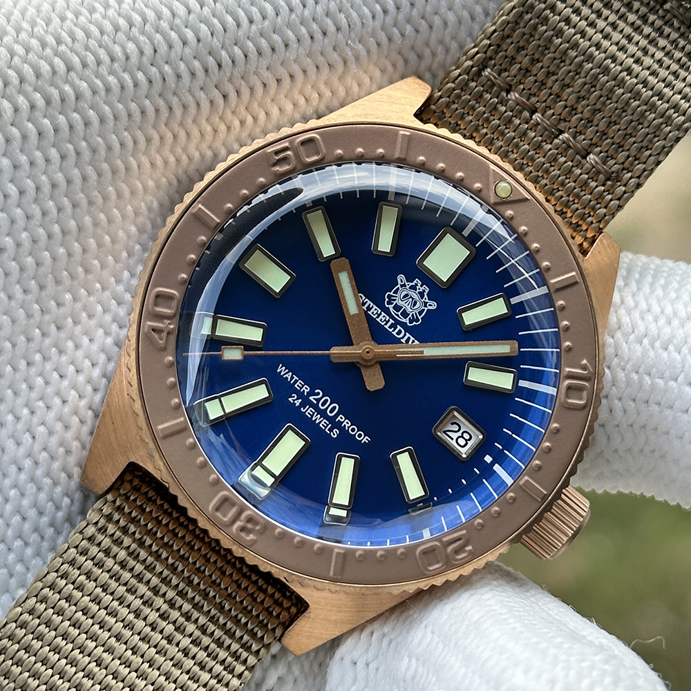 STEELDIVE Official SD1962S Blue Dial 200M Waterproof 41.9MM Bronze Case NH35 Automatic Mens Dive Watch