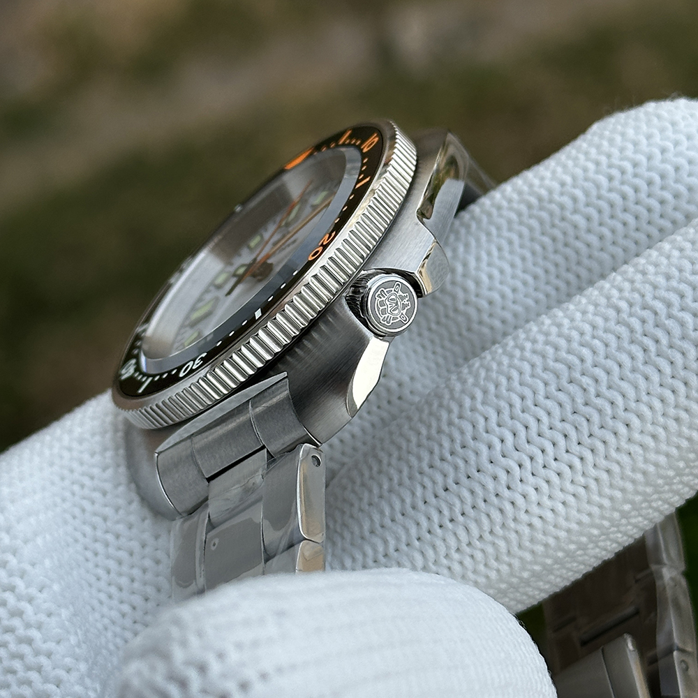 STEELDIVE Official SD1974C White Dial New Arrival NH35 Automatic 200m Dive Watch 