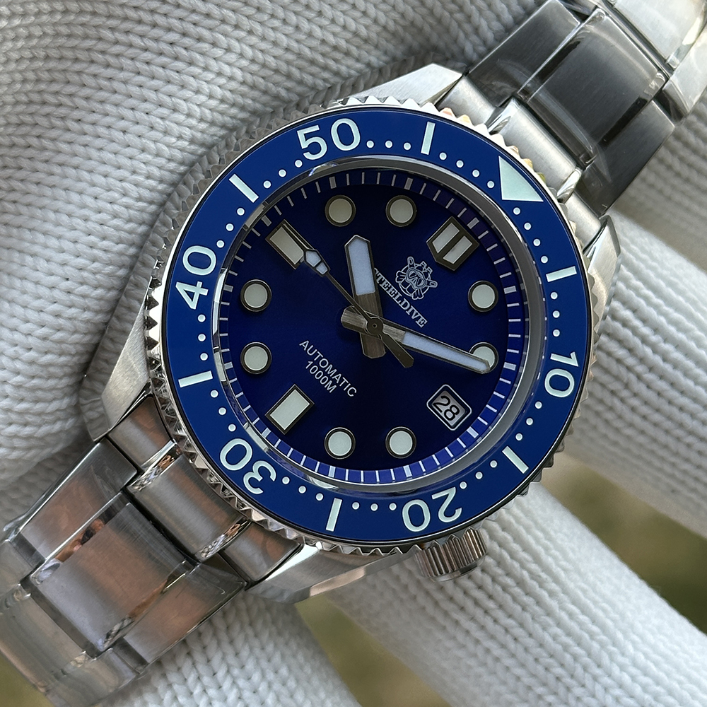 STEELDIVE Official SD1968 Swiss Luminous Sapphrie Glass 200M Waterproof NH35 Automatic Dive Watch