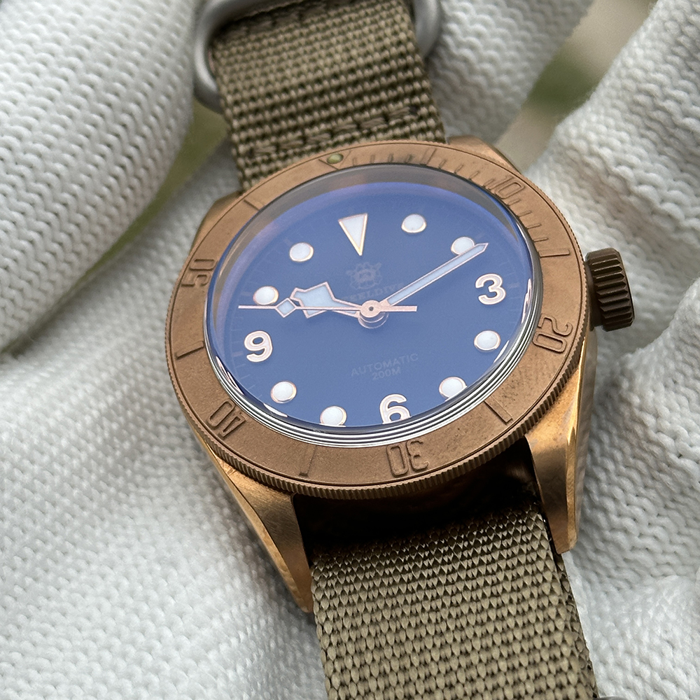 STEELDIVE Official SD1958S 41.1MM Solid Bronze Case 200M Waterproof Sapphire Glass NH35 Automatic Mens Dive Watch 
