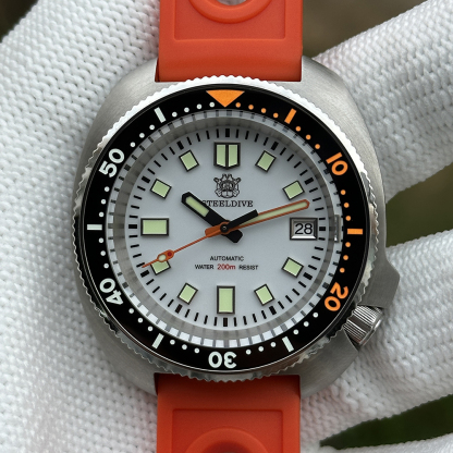 STEELDIVE Official SD1974C White Dial New Arrival NH35 Automatic 200m Dive Watch 