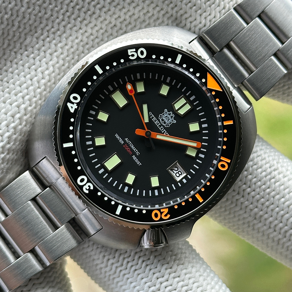 STEELDIVE SD1970C Black 200M Dive Watch-Steeldive Official Store