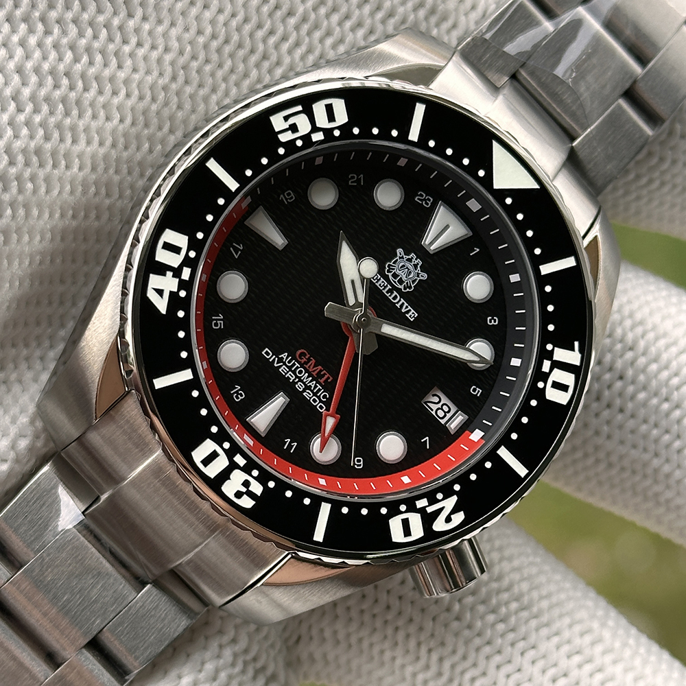STEELDIVE Official SD1971GMT 44.9MM Swiss Luminous Ceramic Bezel Sapphire Glass 200M NH34 GMT Dive Watch