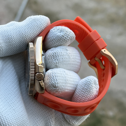 STEELDIVE Official SD1970S Swiss BGW9 Blue Luminous 200M Waterproof NH35 Automatic Mens Dive Watch