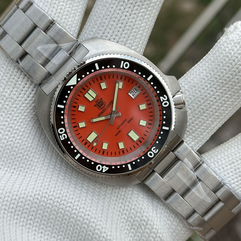 STEELDIVE Official SD1974 Sapphire Glass 200M Waterproof NH35 Automatic Mens Dive Watch V3 Bracelet