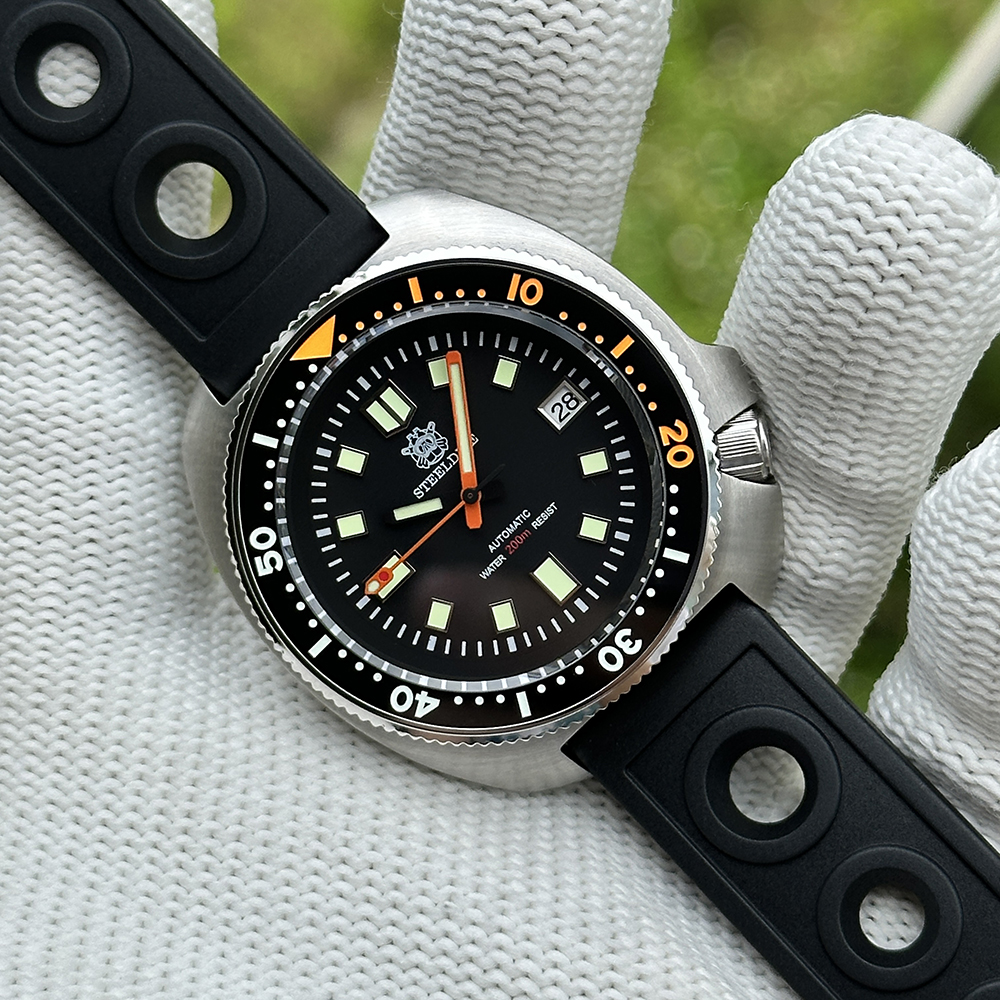 STEELDIVE Official SD1970C on rubber strap
