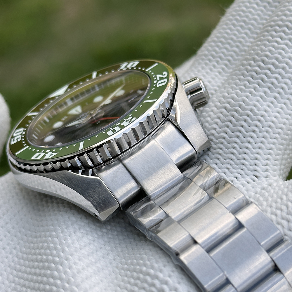 STEELDIVE Official SD1971GMT New Arrival 44.9MM Sapphire Glass Ceramic Bezel 200M Automatic Dive Watch