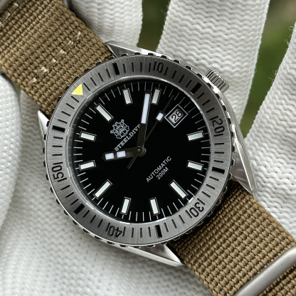 STEELDIVE Official SD1927 Steel Bezel 42MM Case Sapphire Glass 200M Waterproof NH35 Automatic Mens Sports Dive Watches