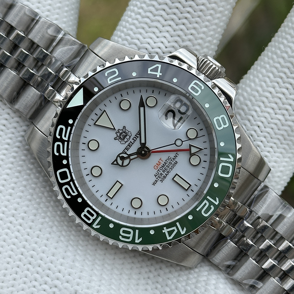 STEELDIVE Official SD1993 White Dial Sapphire Glass Japan NH34 GMT 300M Auatomtic Mens Dive Watch