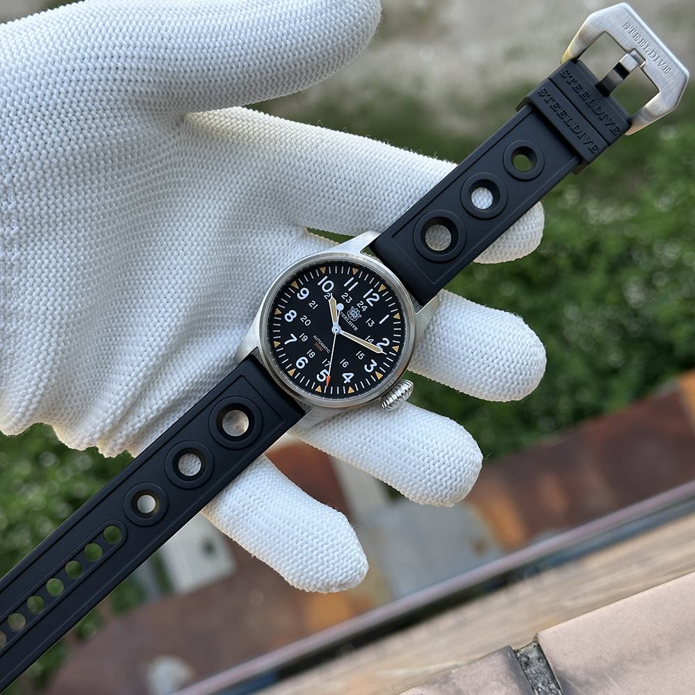 STEELDIVE Official SD1928H 39mm Simple Design 200M Waterproof NH35 Mens Dive Watch Automatic