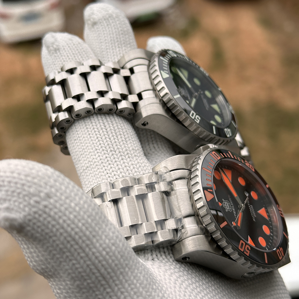 STEELDIVE Official SD1987 Unique Design Tank Bracelet 2000M Waterproof Japan NH35 Automatic Dive Watch for Men