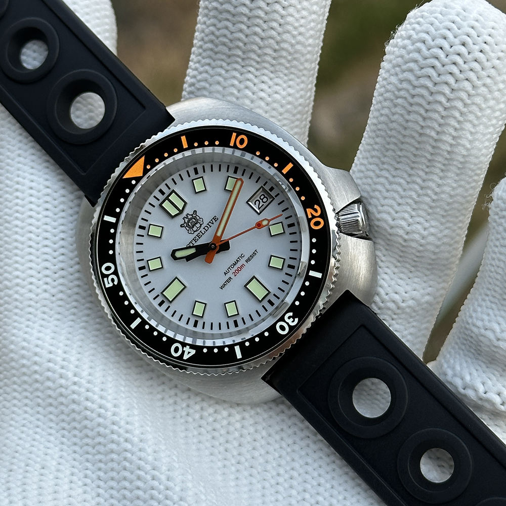 STEELDIVE Official SD1974C White Dial New Arrival NH35 Automatic 200m Dive Watch 