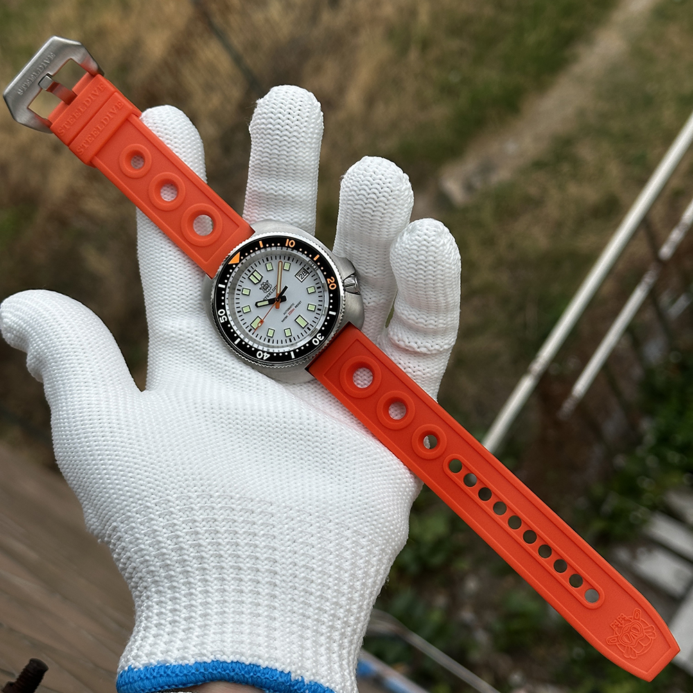 STEELDIVE Official SD1974C White Dial New Arrival NH35 Automatic 200m Dive Watch 