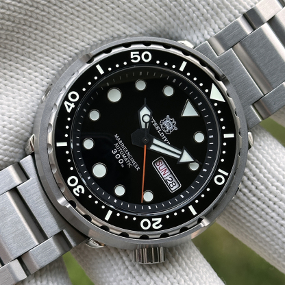 STEELDIVE Official SD1975W Day and Date Function NH36 Automatic Tuna Dive Watch