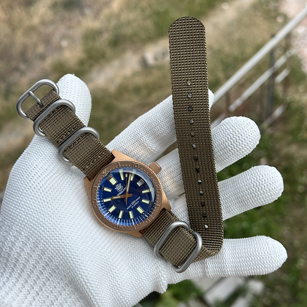 STEELDIVE Official SD1962S Blue Dial 200M Waterproof 41.9MM Bronze Case NH35 Automatic Mens Dive Watch