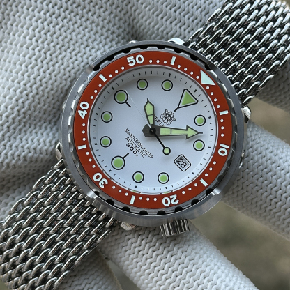 STEELDIVE SD1975N White Dial Orange Bezel 300M Waterproof NH35 Tuan Watch on Mesh Bracelet