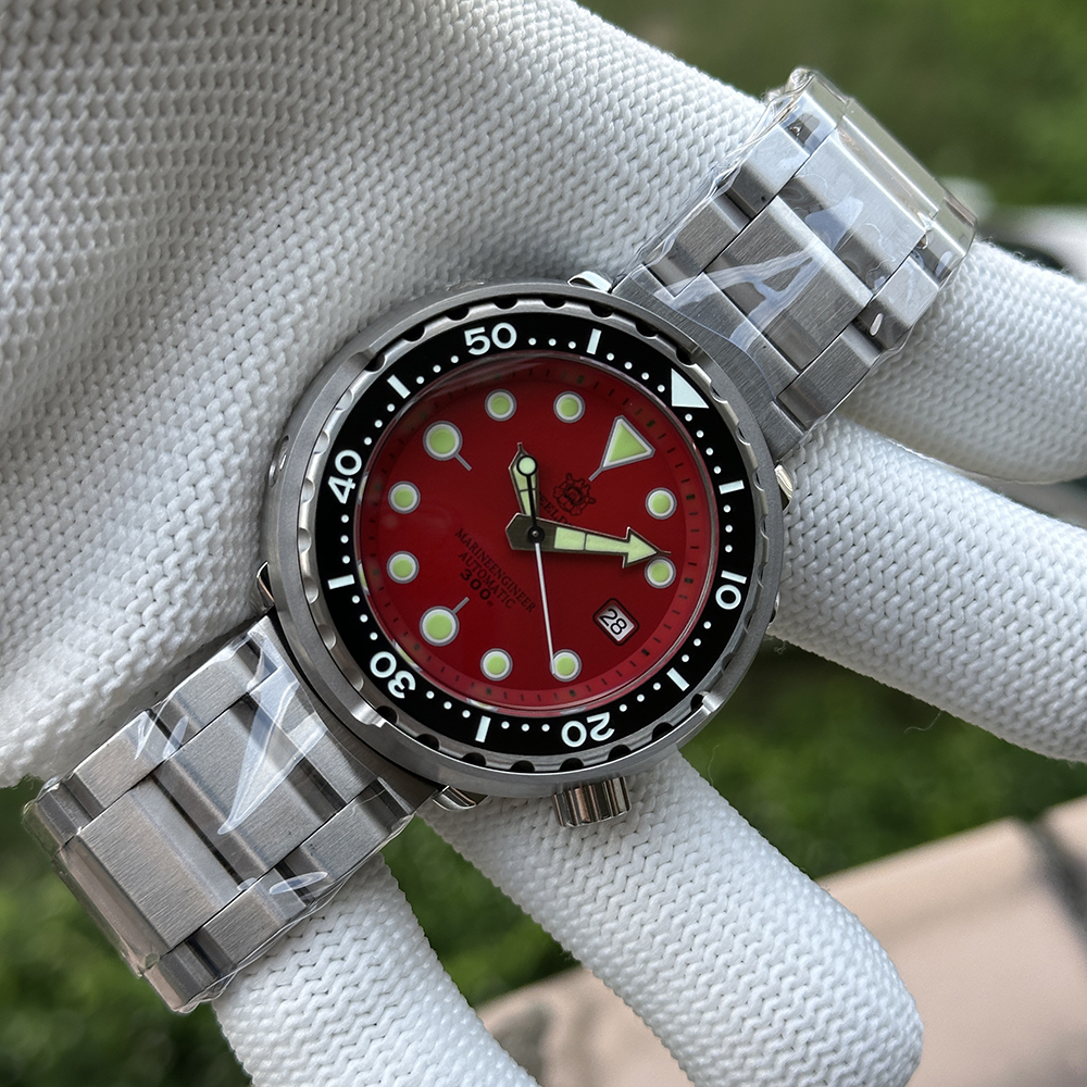 STEELDIVE Official SD1975 Red Sunray Dial 47.5mm Case 300M Waterproof Ceramic Bezel NH35 Automatic Mens Dive Watch