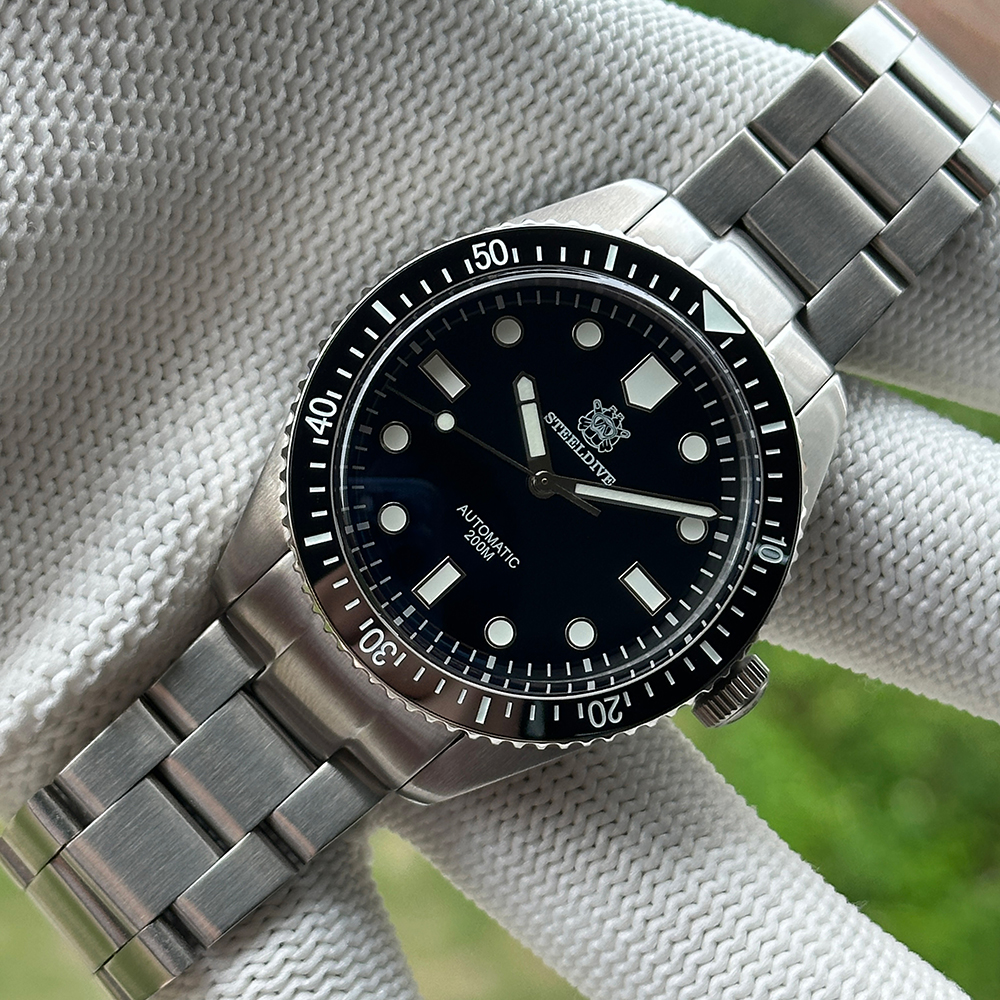 STEELDIVE Official SD1965 Black Dial 42.1MM Case Sapphire Glass Ceramic Bezel Insert 200M Waterproof NH35 Mens Dive Watch