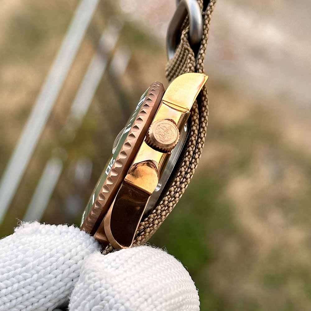 STEELDIVE Official SD1953S Solid Bronze 40.5MM Swiss Luminous 300M Waterproof NH35 Automatic Mens Dive Watch