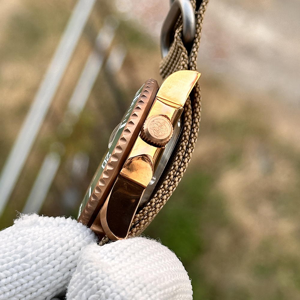 STEELDIVE Official SD1953S Solid Bronze 40.5MM Swiss Luminous 300M Waterproof NH35 Automatic Mens Dive Watch