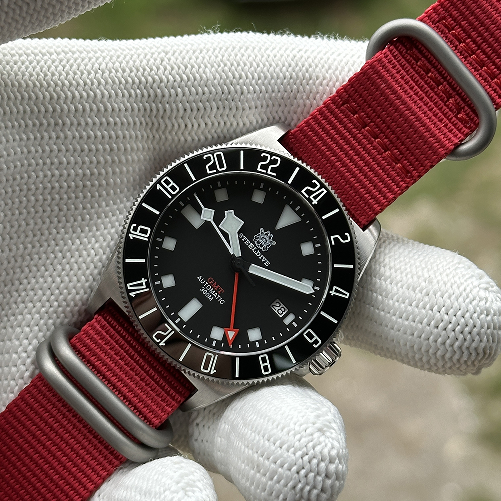 STEELDIVE Official SD1925GMT New Strap Color Japan NH34 Automatic Movement Affordable Mens Dive Watch
