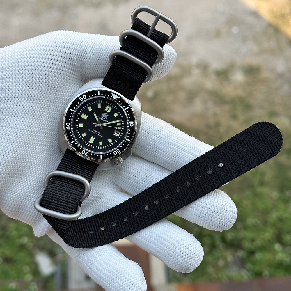 STEELDIVE Official SD1970 Black Turtle Watch On Nylon Strap