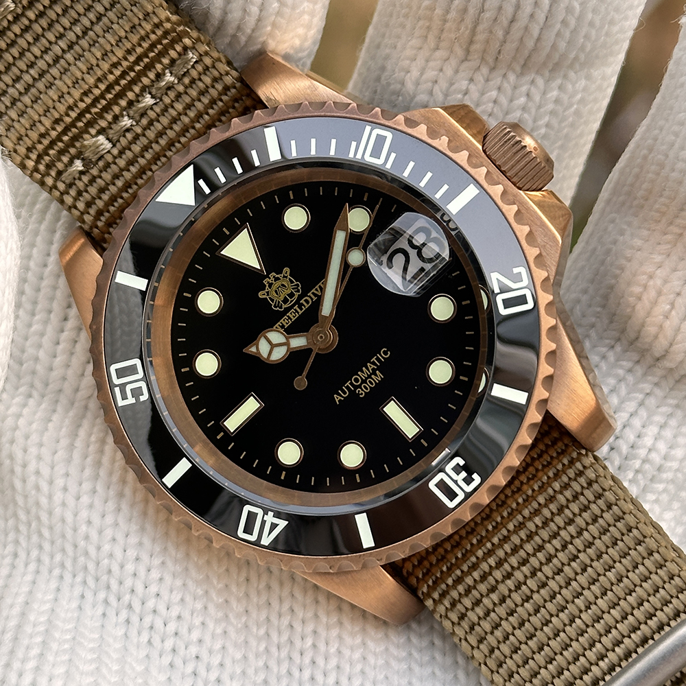 STEELDIVE Official SD1953S Solid Bronze 40.5MM Swiss Luminous 300M Waterproof NH35 Automatic Mens Dive Watch