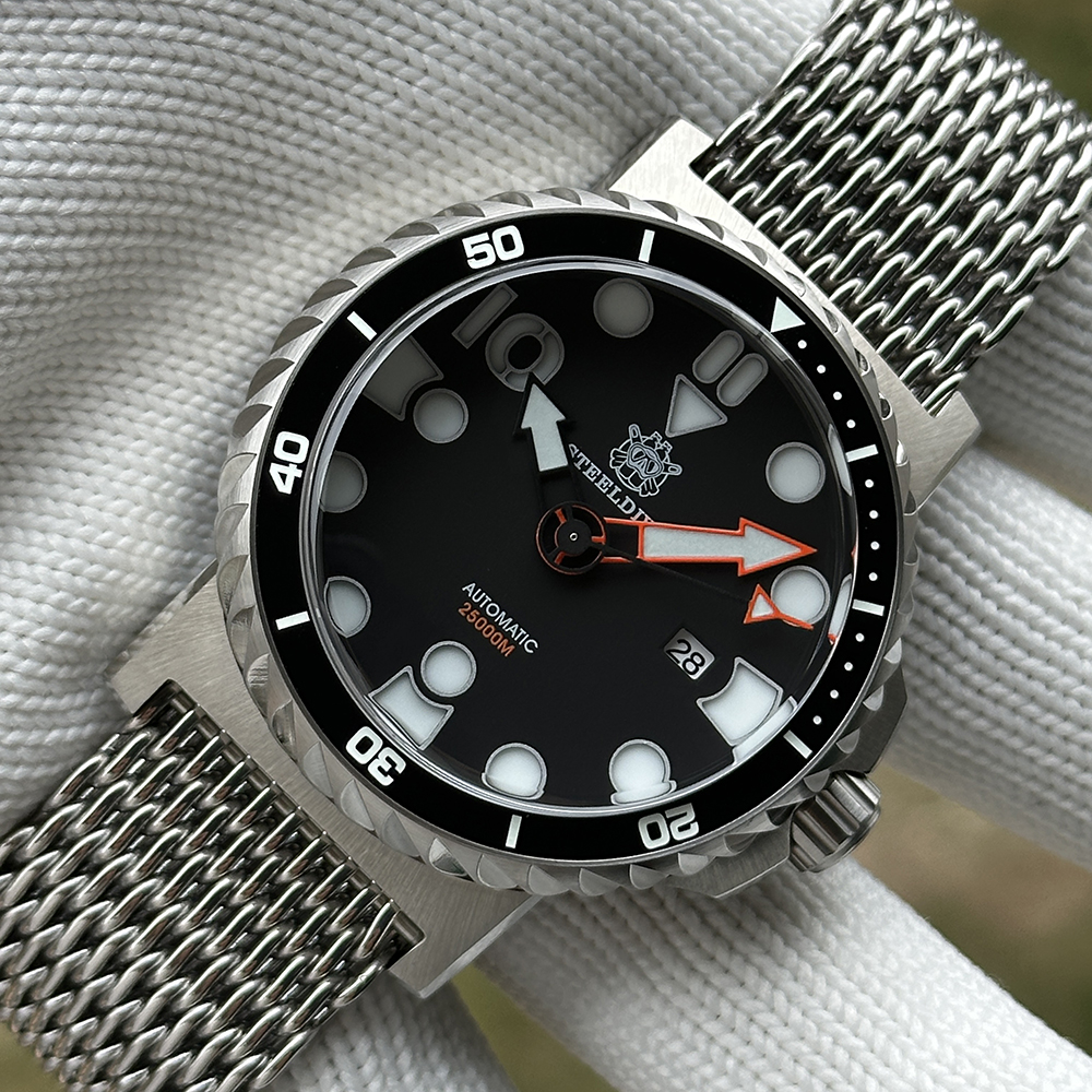 STEELDIVE Official SD1982H Date Function 46.5MM Sapphire Glass Ceramic Bezel NH35 Automatic Dive Watch