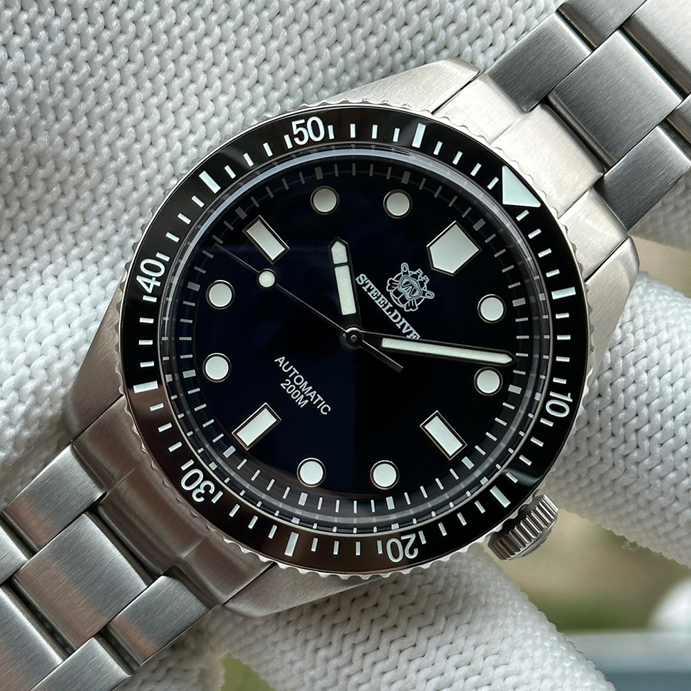 STEELDIVE Official SD1965 Black Dial 42.1MM Case Sapphire Glass Ceramic Bezel Insert 200M Waterproof NH35 Mens Dive Watch