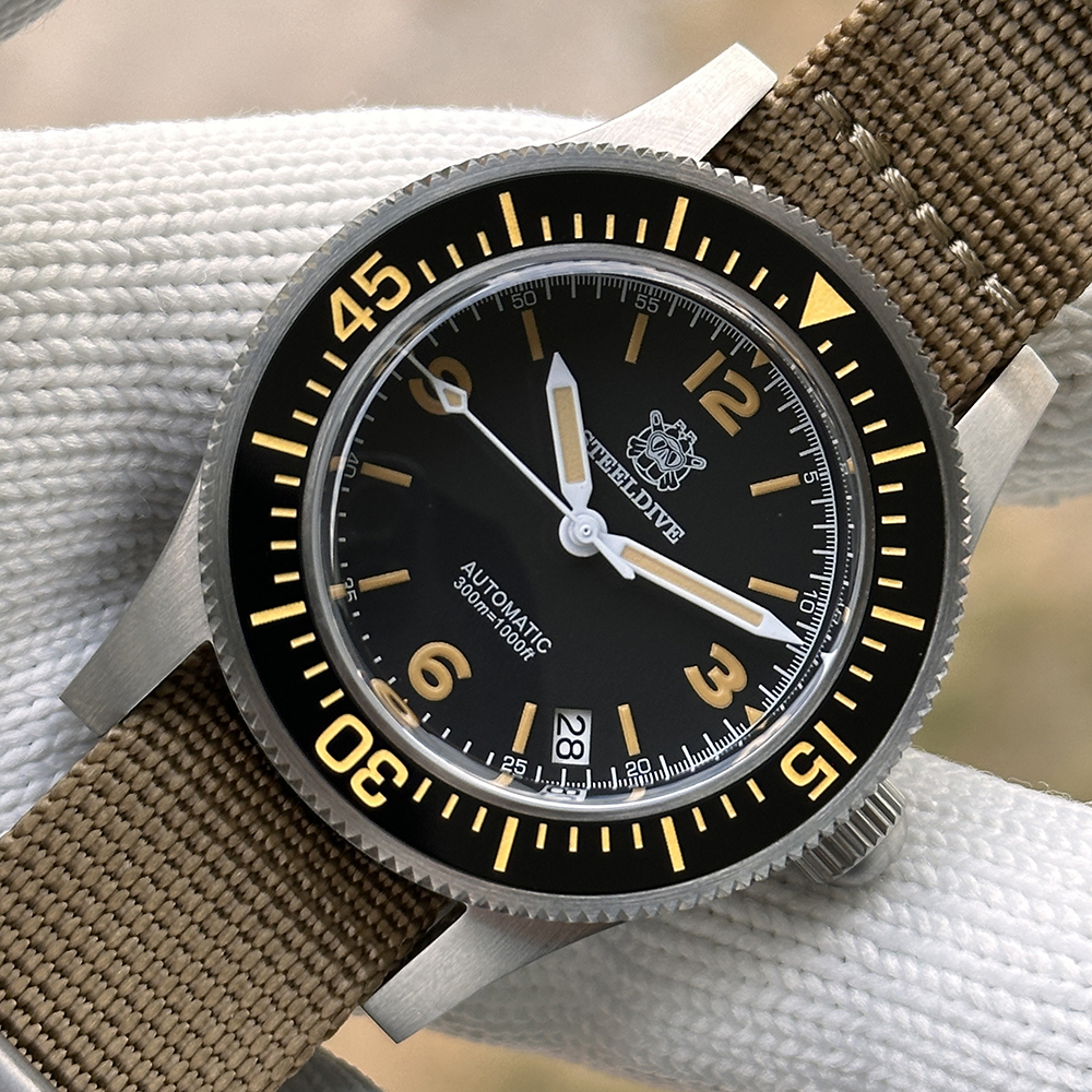 STEELDIVE Official SD1952V New Arrival Ceramic Bezel Sapphire Glass 300M NH35 Automatic Dive Watch